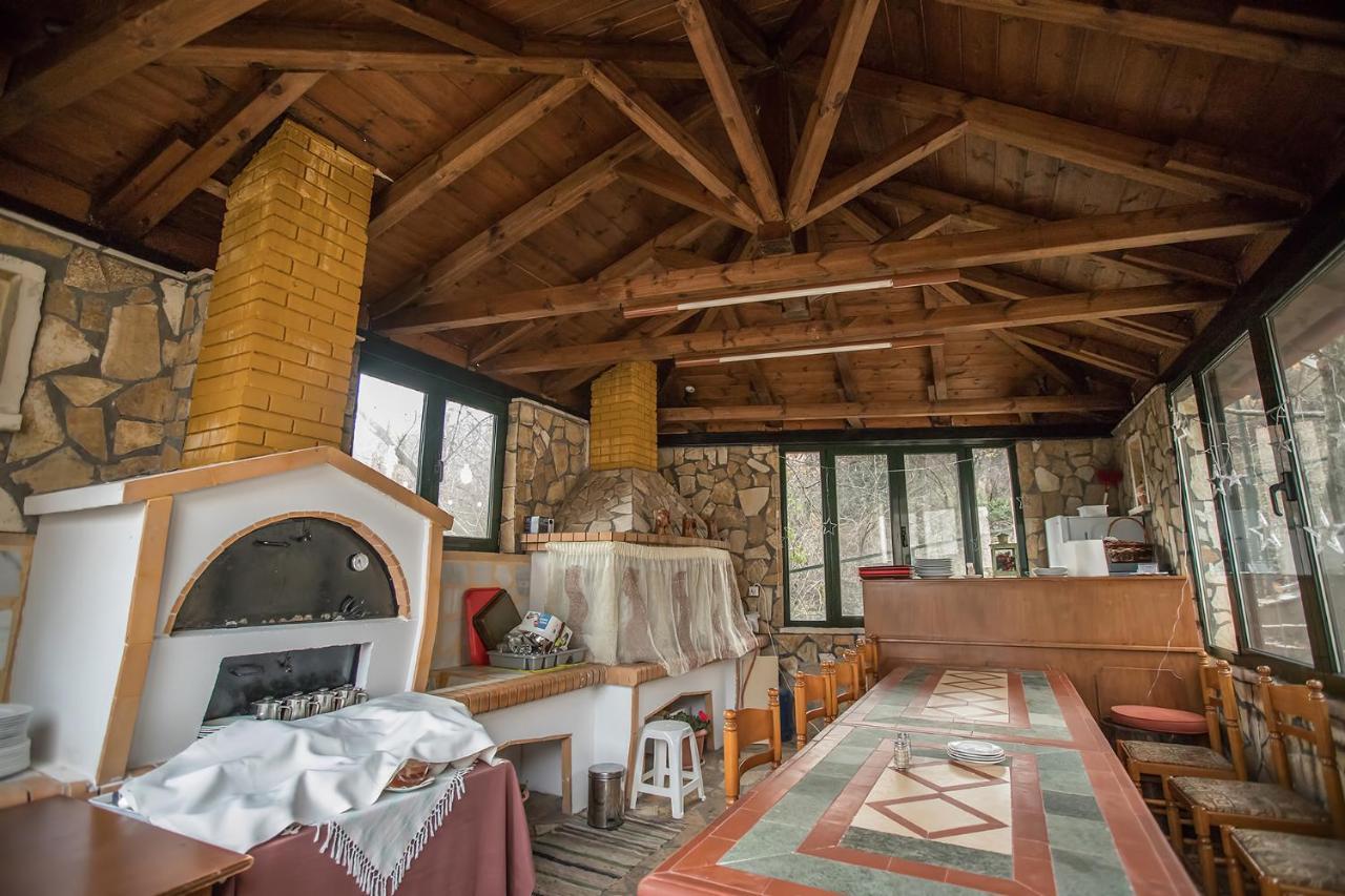 Nefeles Bed & Breakfast Neochórion Ngoại thất bức ảnh